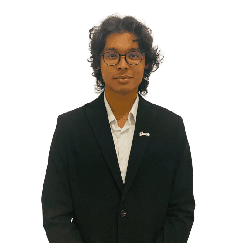 Nikhil Kayshwn Li Wen Fang